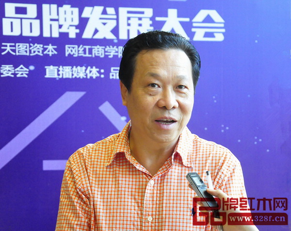 紅寶軒紅木董事長(zhǎng)曹兆庭在會(huì)后暢談培訓(xùn)感受 紅寶軒紅木董事長(zhǎng)曹兆庭在會(huì)后暢談培訓(xùn)感受