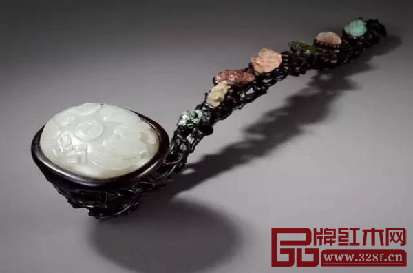 清乾隆 紫檀百寶嵌白玉童子福壽如意 清乾隆 紫檀百寶嵌白玉童子福壽如意