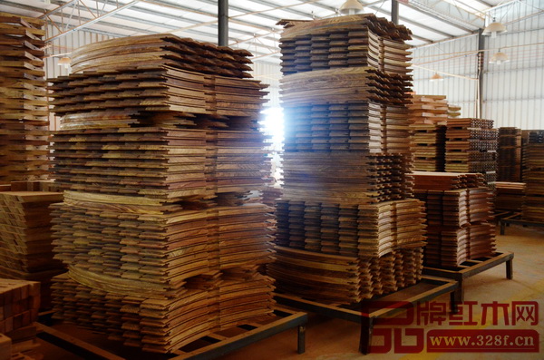 匠王紅木工廠做好的半材 匠王紅木工廠做好的半材