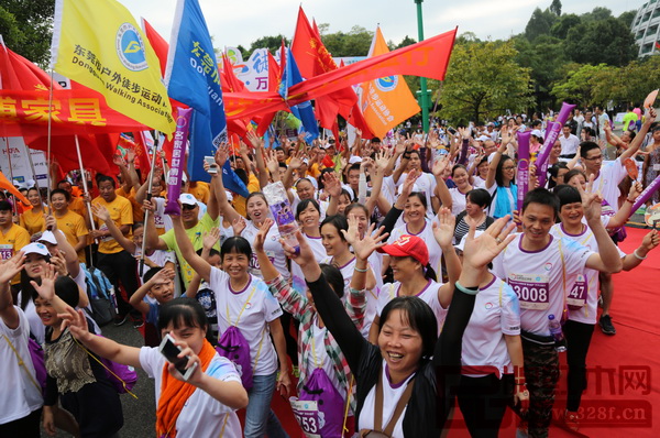 企業(yè)表示,參加公益體育活動不但能夠獲得快樂,還有利于團隊文化建設,展示公司形象 企業(yè)表示,參加公益體育活動不但能夠獲得快樂,還有利于團隊文化建設,展示公司形象