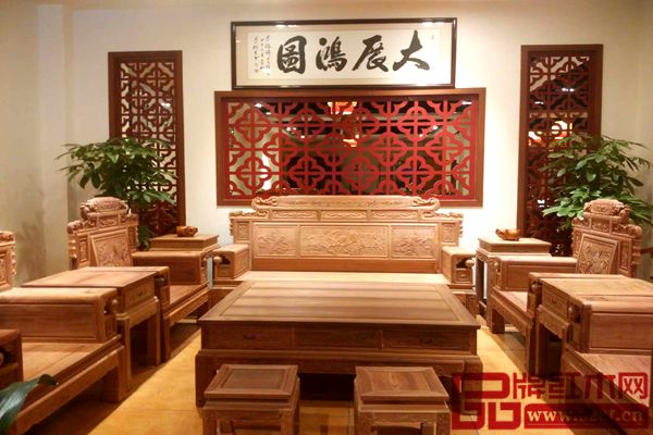 寶麟紅木《財(cái)源滾滾》沙發(fā)展示