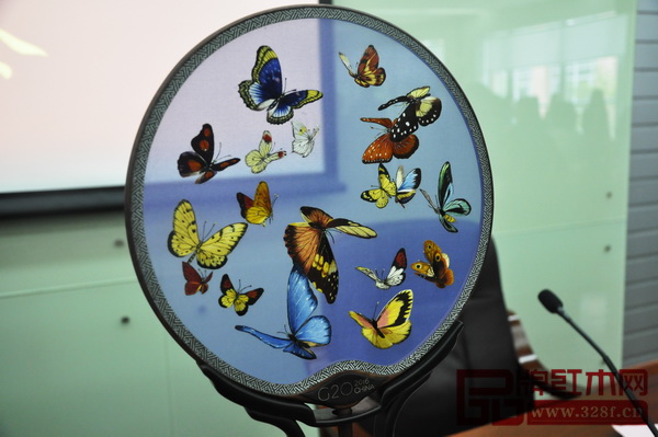 G20國(guó)禮扇繡 G20國(guó)禮扇繡