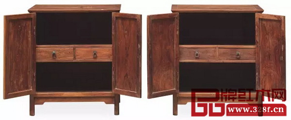 4637清早期黃花梨小方角柜成對48.5 × 42.5 × 30.5 cm × 2 4637清早期黃花梨小方角柜成對48.5 × 42.5 × 30.5 cm × 2