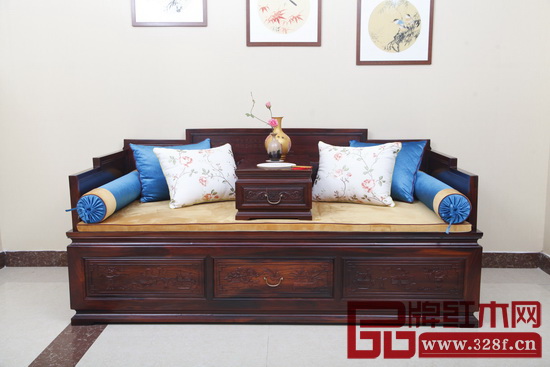 秀飾坊生產(chǎn)的高檔軟裝產(chǎn)品（沽之大匠供圖）