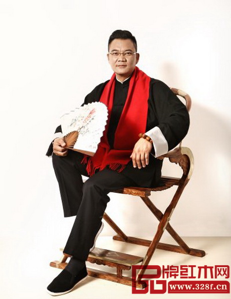 包天偉（上海藝尊軒董事長）