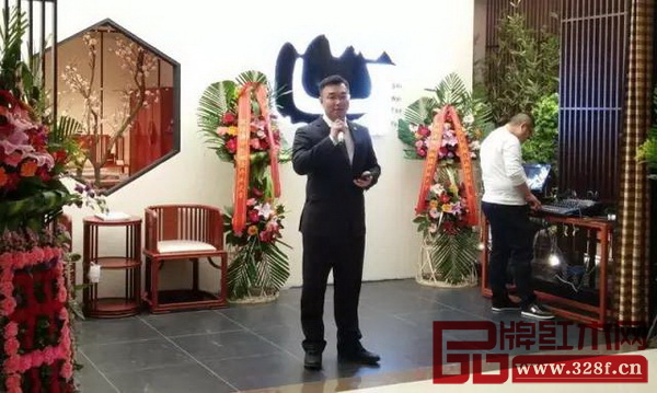 國壽紅木副董事長陳淦凡致辭 國壽紅木副董事長陳淦凡致辭