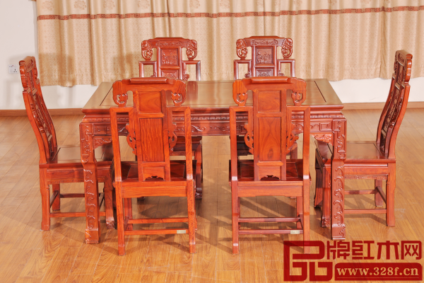 非洲黃花梨福祿壽餐臺優(yōu)惠價僅需:7500元 非洲黃花梨福祿壽餐臺優(yōu)惠價僅需:7500元