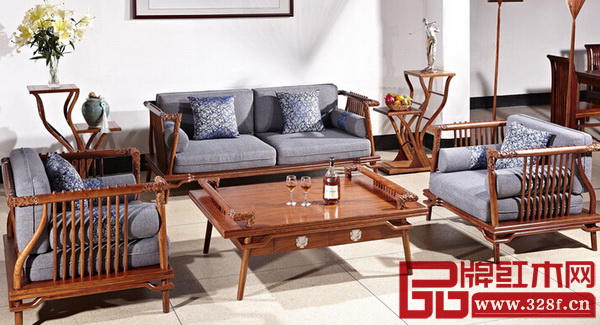 新中式紅木家具設(shè)計(jì)具有時(shí)尚感 新中式紅木家具設(shè)計(jì)具有時(shí)尚感