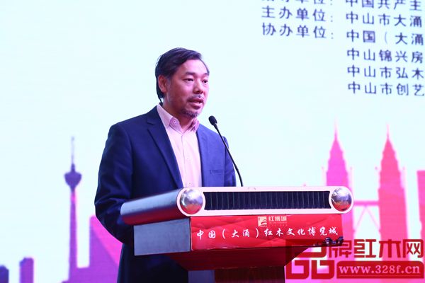 大涌青企協(xié)會長林孟禮致辭