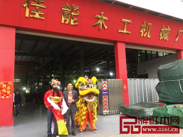 佳能機械▲ 佳能機械▲