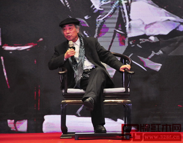 全聯(lián)藝術(shù)紅木家具專委會專家顧問、中國紅木家具文化研究院院長、著名明式家具學(xué)者 濮安國 全聯(lián)藝術(shù)紅木家具專委會專家顧問、中國紅木家具文化研究院院長、著名明式家具學(xué)者 濮安國