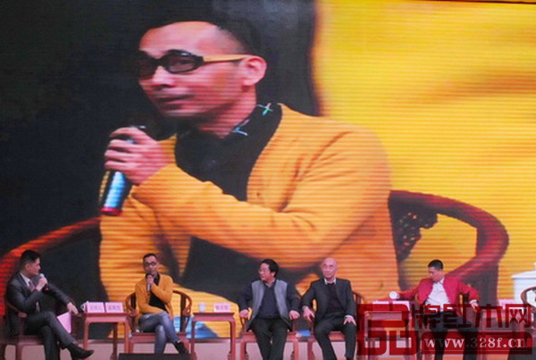 新中式設(shè)計戰(zhàn)略大師、深圳杰申家具設(shè)計有限公司董事長 潘再生 新中式設(shè)計戰(zhàn)略大師、深圳杰申家具設(shè)計有限公司董事長 潘再生