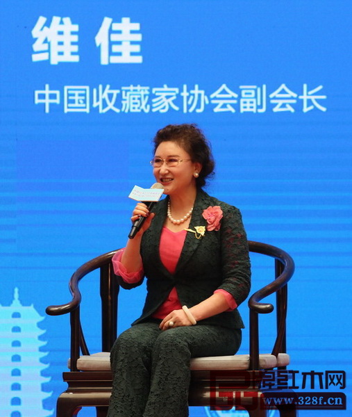 中國收藏家協(xié)會副會長 維佳 中國收藏家協(xié)會副會長 維佳