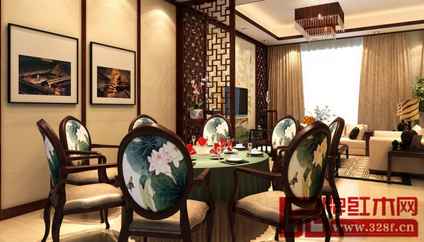 紅木圓桌見(jiàn)證歡聚的喜樂(lè) 紅木圓桌見(jiàn)證歡聚的喜樂(lè)