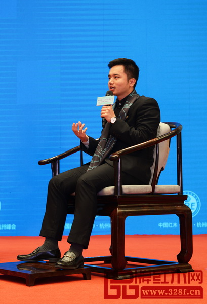 全聯(lián)藝術紅木家具專委會執(zhí)行會長、弘木傳媒CEO林偉華 全聯(lián)藝術紅木家具專委會執(zhí)行會長、弘木傳媒CEO林偉華