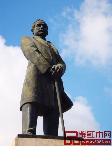 中山紅木家具行業(yè)秉承孫中山先生敢為人先的革命精神，在上世紀(jì)末迅速崛起