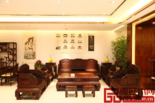 龍博士家具開啟全屋定制新紀元