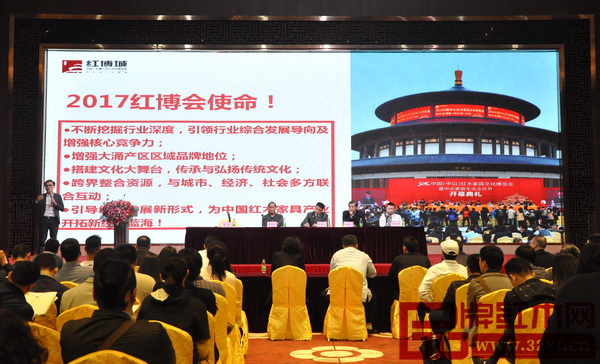 紅博城策劃顧問(wèn)陳邇介紹紅博會(huì)亮點(diǎn)