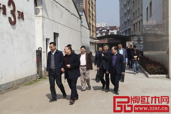 蔣副市長一行參觀萬家宜工廠