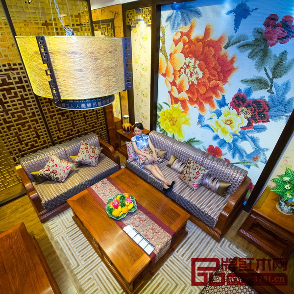 紅木家具也可以很時(shí)尚、很舒適 紅木家具也可以很時(shí)尚、很舒適