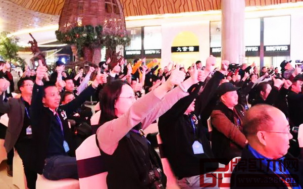 明堂紅木新品發(fā)布會現(xiàn)場 明堂紅木新品發(fā)布會現(xiàn)場