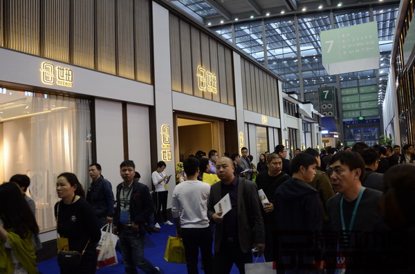 憶古軒攜當代東方家具原創(chuàng)品牌“世鉑”出擊深圳家具展 憶古軒攜當代東方家具原創(chuàng)品牌“世鉑”出擊深圳家具展