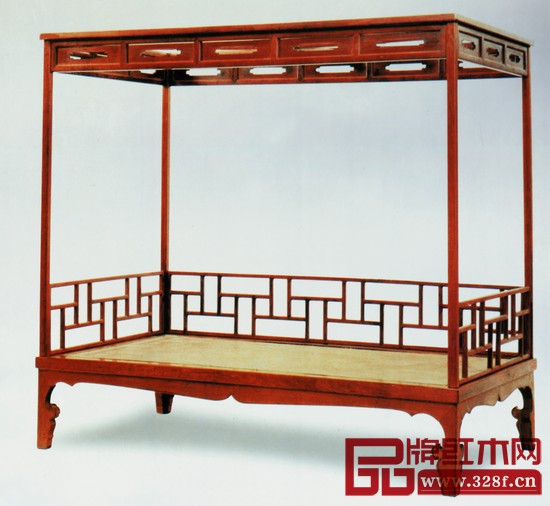 明晚期 黃花梨如意足架子床長(zhǎng)202厘米 寬108厘米 高187.5厘米（佳士得紐約有限公司，1998年9月)