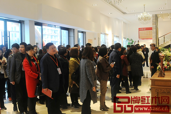 經(jīng)銷商參觀工廠 經(jīng)銷商參觀工廠