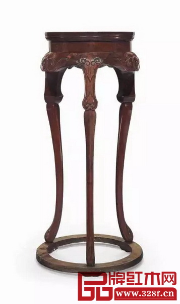 清十八世紀 紫檀獨板圍子羅漢床