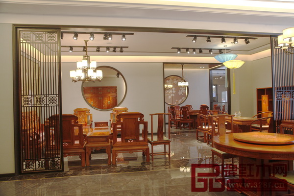 盧家藝林展廳風(fēng)采 盧家藝林展廳風(fēng)采