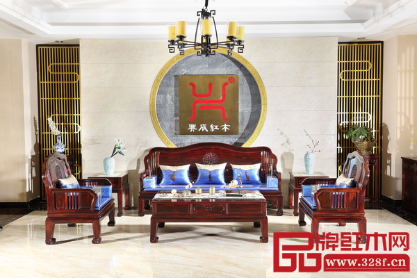 興成紅木·雨花苑——《曲美沙發(fā)》 興成紅木·雨花苑——《曲美沙發(fā)》