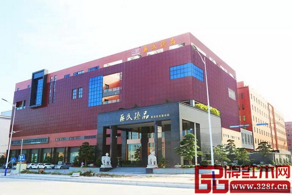 區(qū)氏臻品明清家具藝術(shù)館(橫欄總店) 區(qū)氏臻品明清家具藝術(shù)館(橫欄總店)