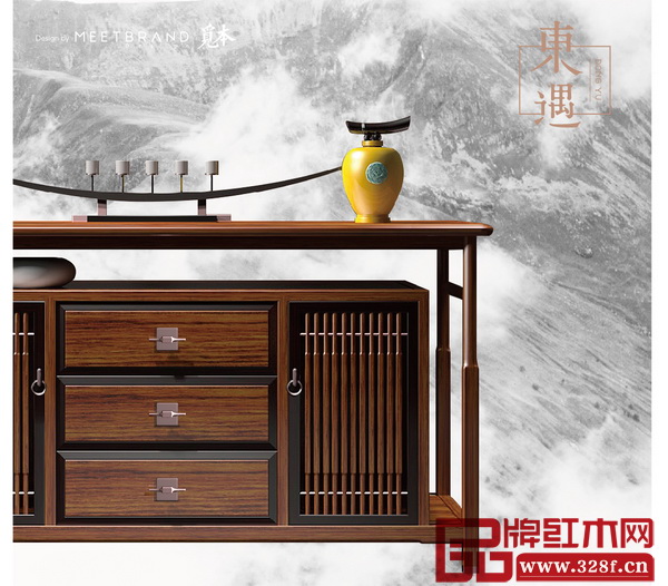 桌腳設計上圓下方暗藏東方哲學