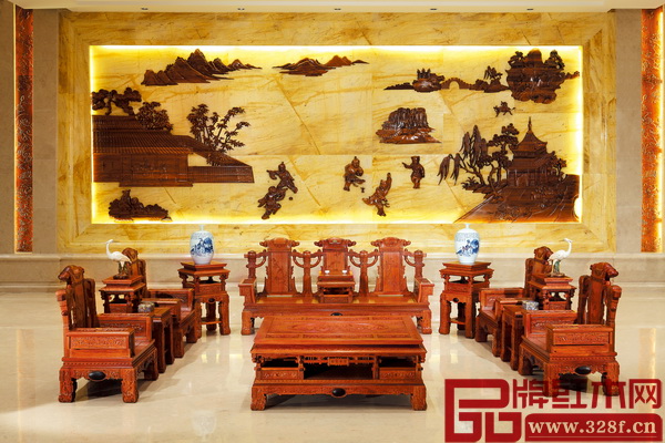 華行紅木專注巴花、精品品質(zhì)，成功研發(fā)出大批精品紅木家具