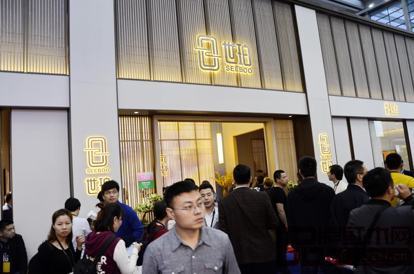 憶古軒攜當(dāng)代東方家具原創(chuàng)品牌“世珀”出擊深圳家具展 憶古軒攜當(dāng)代東方家具原創(chuàng)品牌“世珀”出擊深圳家具展