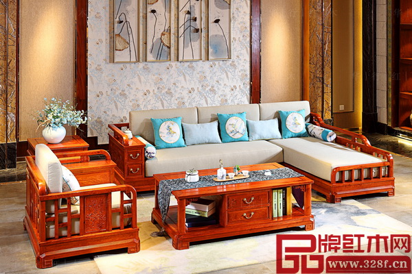 華行紅木注重產(chǎn)品品質(zhì),多年來(lái)堅(jiān)持不變并形成“不達(dá)要求絕不交貨”的品質(zhì)標(biāo)準(zhǔn) 華行紅木注重產(chǎn)品品質(zhì),多年來(lái)堅(jiān)持不變并形成“不達(dá)要求絕不交貨”的品質(zhì)標(biāo)準(zhǔn)