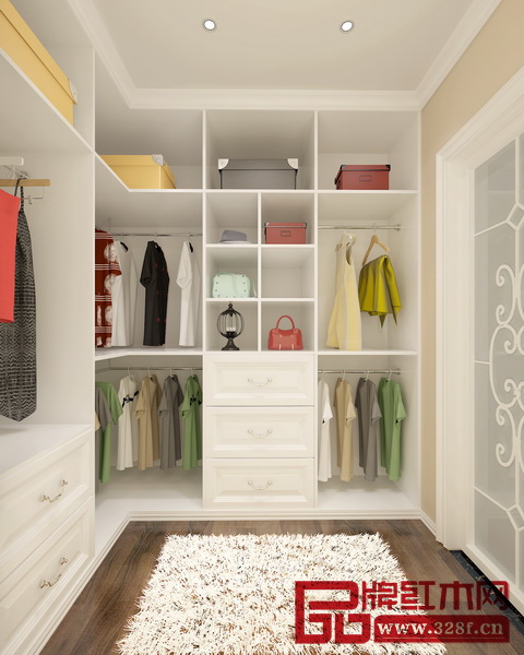 2017年8月，第38屆國際名家具（東莞）展上，名家居世博園“全屋定制館”即將正式亮相，為客戶帶來專業(yè)全屋定制服務(wù)