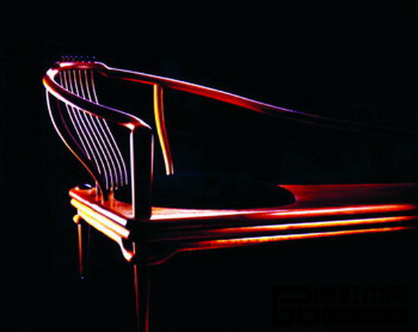 洪達(dá)仁——《守柔·躺椅》