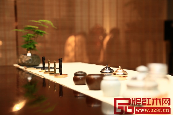 泰和園“品香閣”以頂級海南沉為主 泰和園“品香閣”以頂級海南沉為主