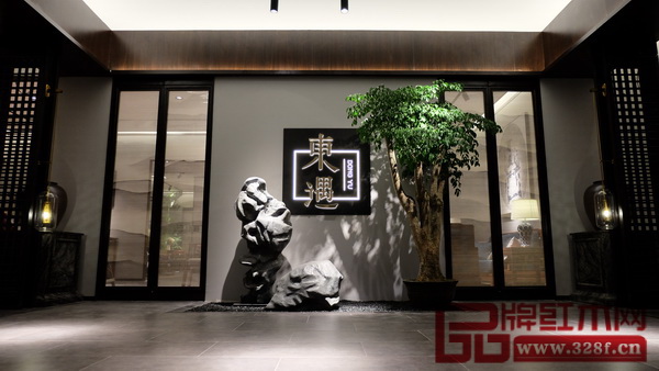 東遇蘇州旗艦店實(shí)景