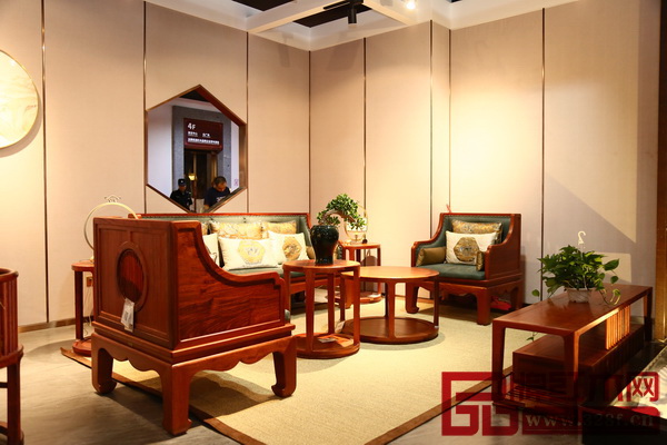 國壽紅木展館內(nèi)實景