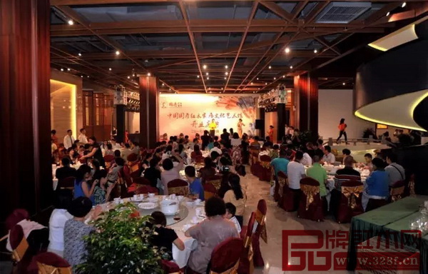 國(guó)壽紅木藝術(shù)館開(kāi)業(yè)慶典晚宴