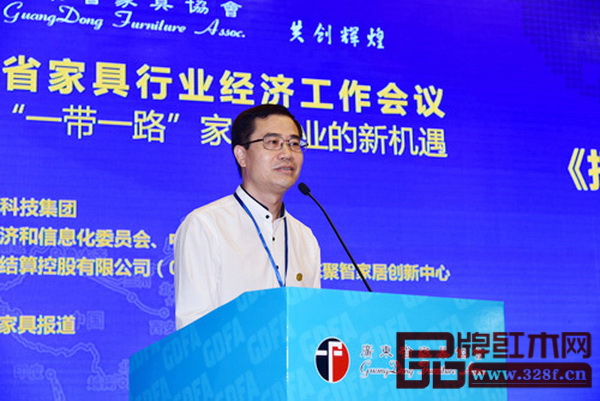 廣東省家具協(xié)會(huì)會(huì)長(zhǎng)王克