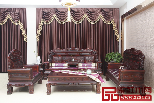 萬(wàn)家宜·檀風(fēng)——《吉星高照沙發(fā)》