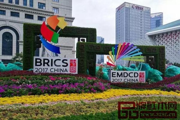 金磚國(guó)家領(lǐng)導(dǎo)人第九次會(huì)晤將于9月3日在福建省廈門(mén)市開(kāi)幕 金磚國(guó)家領(lǐng)導(dǎo)人第九次會(huì)晤將于9月3日在福建省廈門(mén)市開(kāi)幕