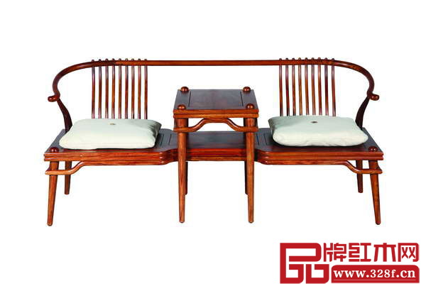 在世界三大頂級(jí)家具展之首的米蘭國(guó)際家具展上,新中式紅木家具,贏得海內(nèi)外媒體的熱議 在世界三大頂級(jí)家具展之首的米蘭國(guó)際家具展上,新中式紅木家具,贏得海內(nèi)外媒體的熱議