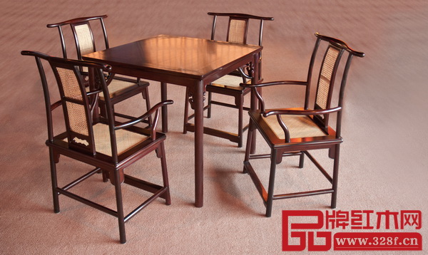 雅典紅木金獎(jiǎng)作品《蘇式小方桌》