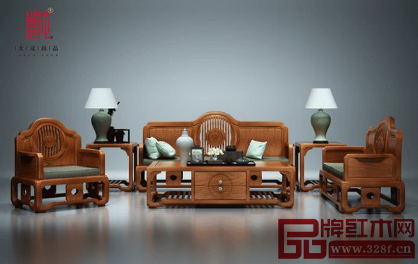 大成尚品“承·韻”旗下《世享紅》客廳系列沙發(fā) 大成尚品“承·韻”旗下《世享紅》客廳系列沙發(fā)