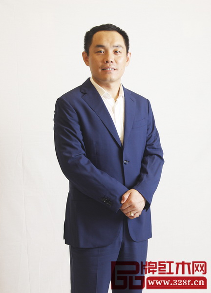 東陽大成尚品紅木集團(tuán)董事長黃秋奇 東陽大成尚品紅木集團(tuán)董事長黃秋奇