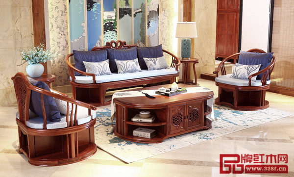 《云窗觀景沙發(fā)》